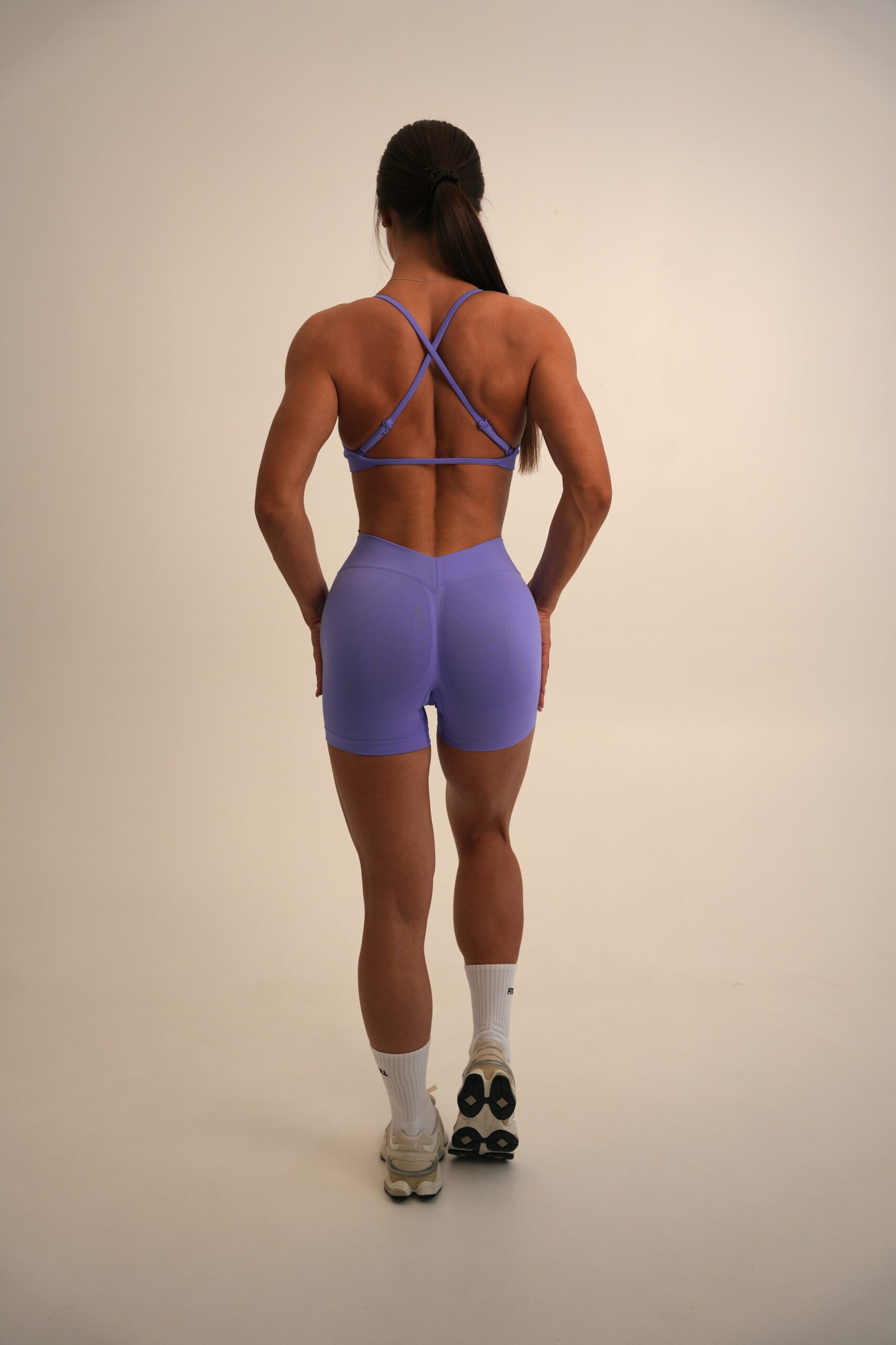 V CONTOUR™ Šortai Violetinė - Image 5